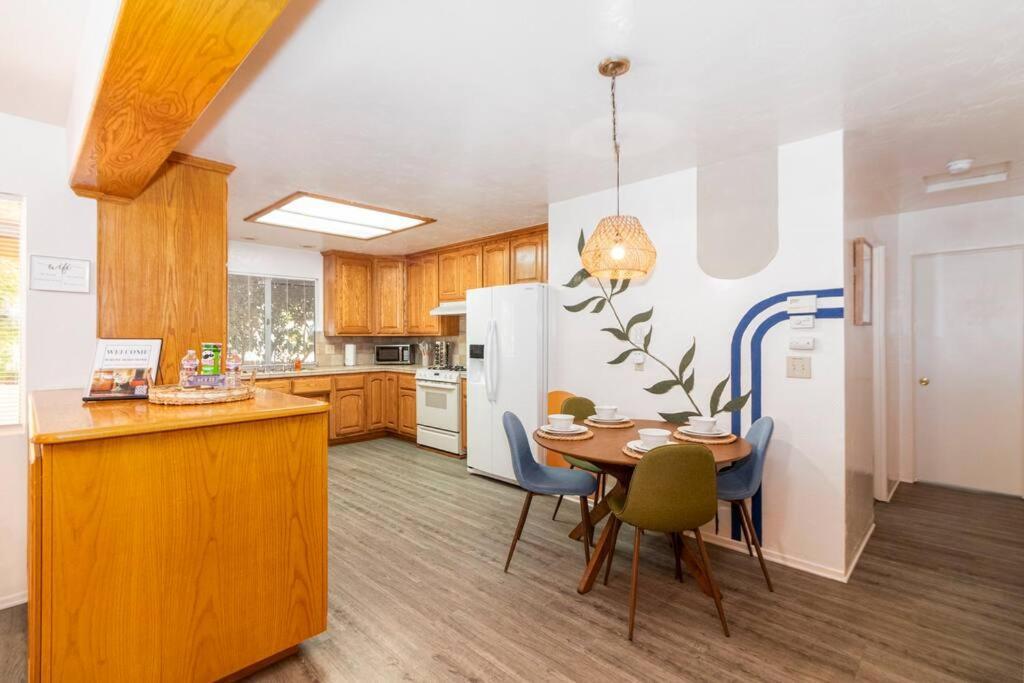 9Min To Univ Of Redlands Spacious Boho Home 5Min To Downtown Discounts Exterior photo