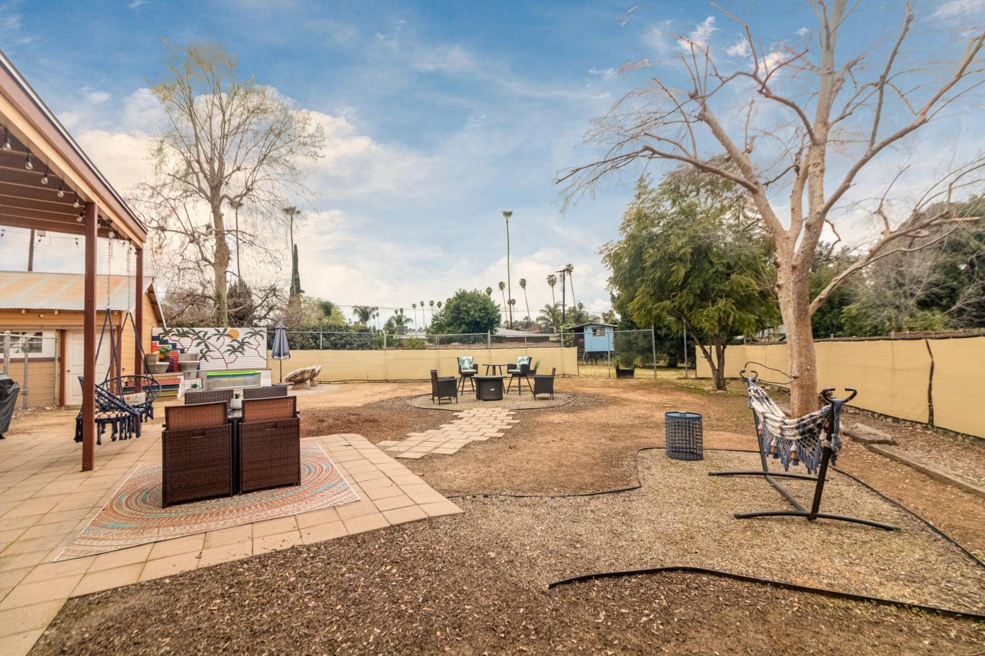 9Min To Univ Of Redlands Spacious Boho Home 5Min To Downtown Discounts Exterior photo